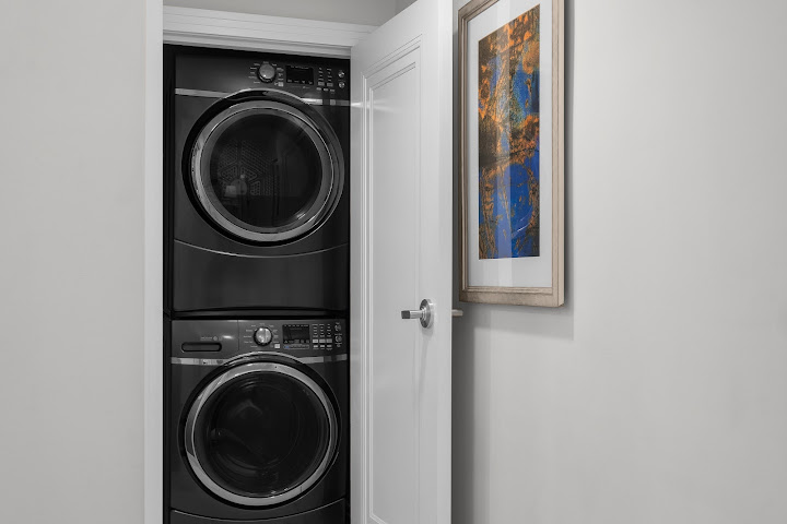 The Jung Hotel & Residences by null