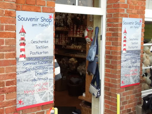 Souvenir Shop am Hafen - Thumbnail