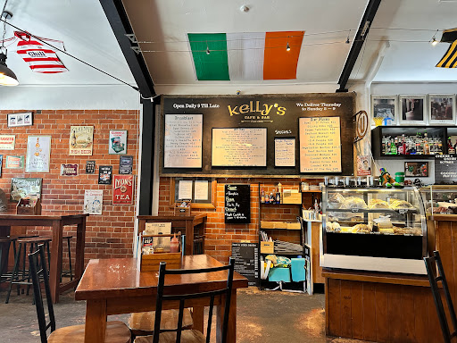 Kelly's Cafe & Bar
