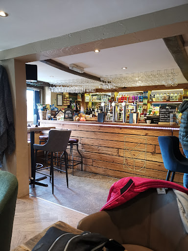 Henry's | Wine + Coffee Bar - United Kingdom