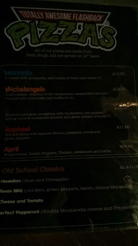 The Old School Yard - Pub