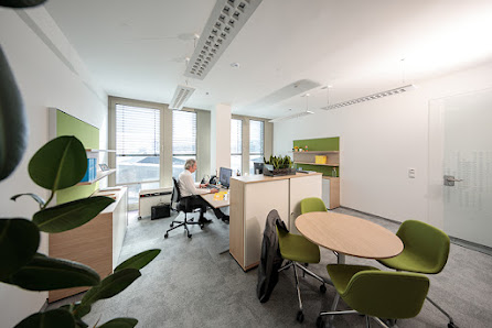 Leonhart TPA Steuerberatungsgesellschaft mbH & Co KG Turm 24 im ICON Vienna, Wiedner Gürtel, Am Hbf 13, 1100 Wien, Österreich
