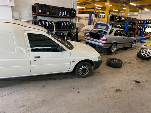 Brantwood Tyres Gallery - United Kingdom