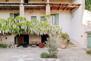 Photo n°7 de Maison 1643 chambre et table d'hôtes dans le Gard à Laudun-l'Ardoise (Chambre d'hôtes)