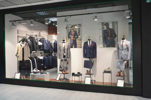 VESTUS - garnitury, marynarki, koszule, obuwie - Sklep odzieżowy