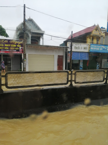 PHỞ CHIẾN HUẾ