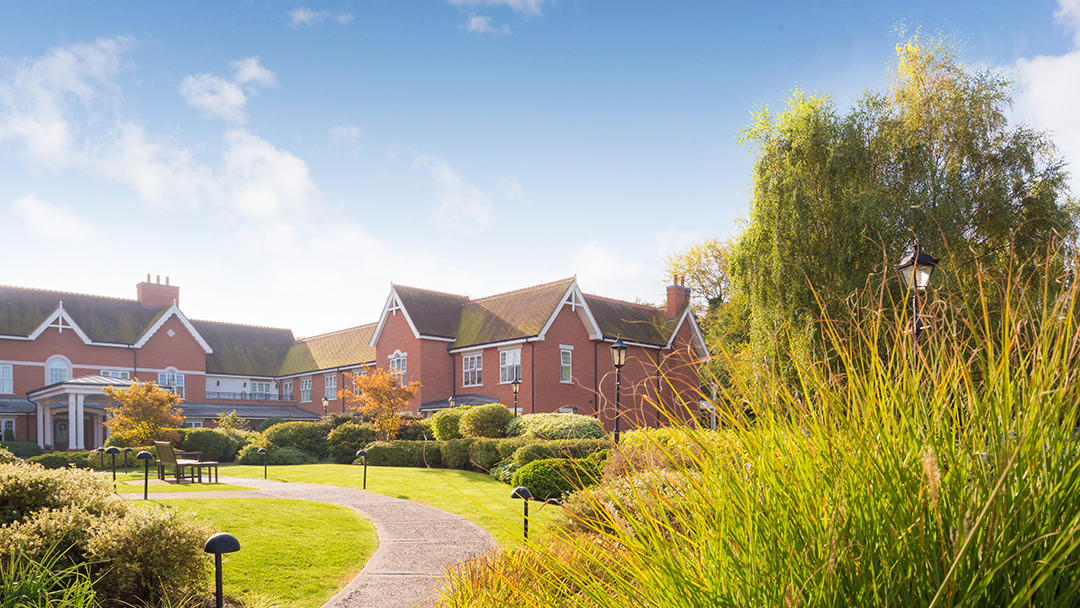 Foxland Grange Care Home - Care UK