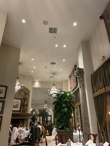 Ghidotti's - Visual