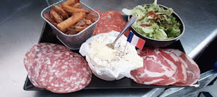 Photo n°4 de LA TABLÉE DE FRED à Coutras (Saladerie)