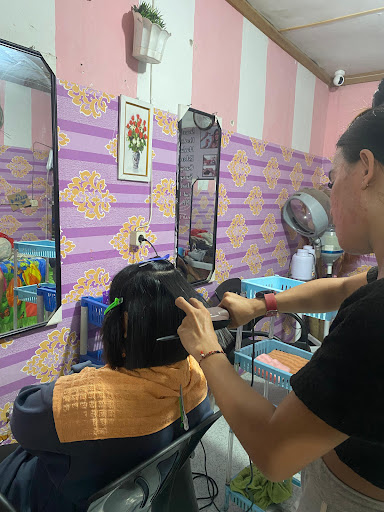 Novika Salon & rumah makan