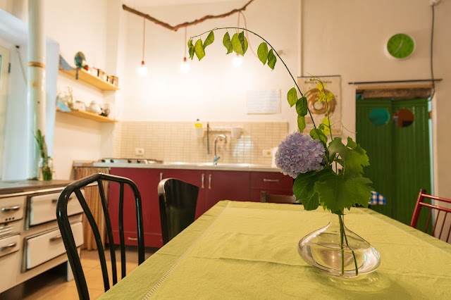 Shkodra Backpackers Hostel - Mi casa es Tu casa