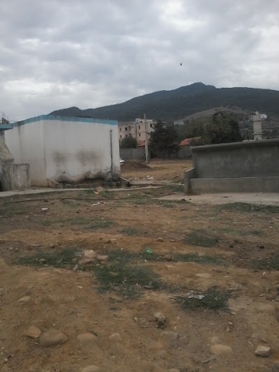 Photos of Mosqu&eacute;e Lazaieb