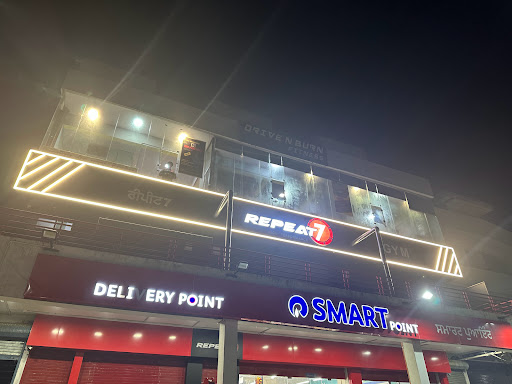 Repeat7 high performance gym