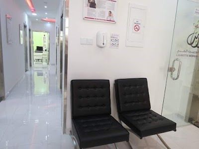 Photos of Laurette Medical Center