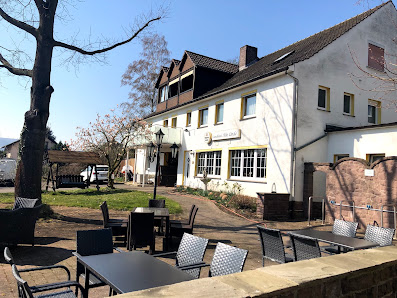 Alte Linde - Familie Evens Würrigser Str. 4, 37688 Beverungen