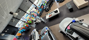 Photo n°35 de PEUGEOT STELLANTIS &YOU VILLENEUVE D'ASCQ à Villeneuve-d'Ascq (Garage automobile)