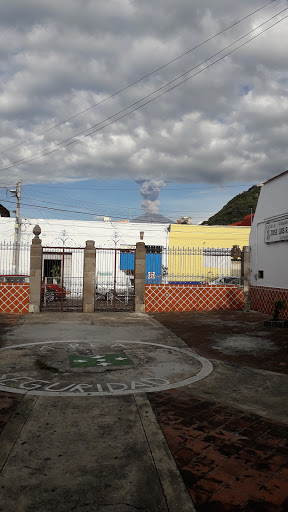 Escuela Antonio Serrano - Thumbnail