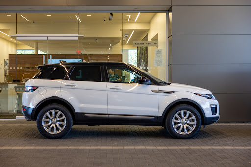 Land Rover Woodland Hills Service Center Gallery - United States