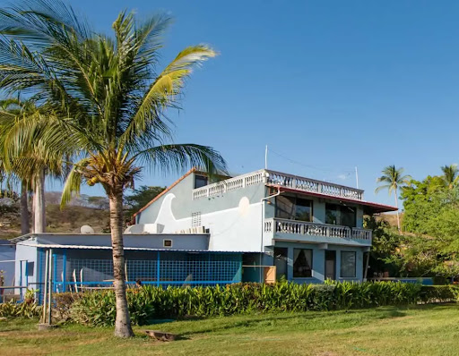 Witch’s Rock Surf Camp