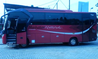 Photos of Bus Pariwisata Manhattan