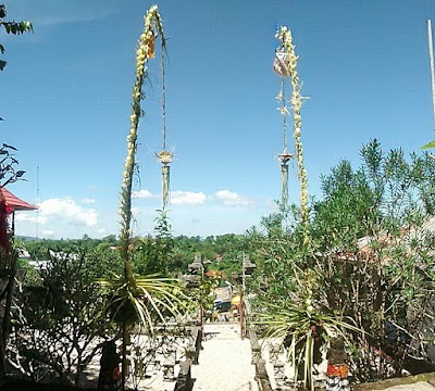 Photos of Pura Giri Suci