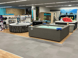 Photo n°7 de Piscine 27 pacy sur eure à Pacy-sur-Eure (Magasin de matériel pour piscines)