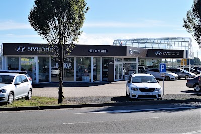 car-dealer