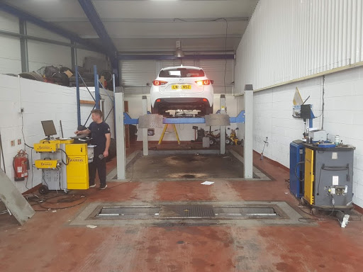 Alan's MOT Centre
