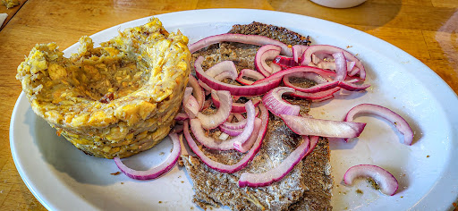 Mofongo Cafe - Visual