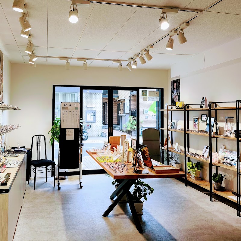 メガネのツチヤ