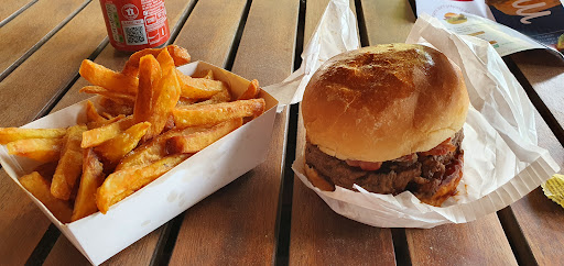 Photo 5 - Moogy's