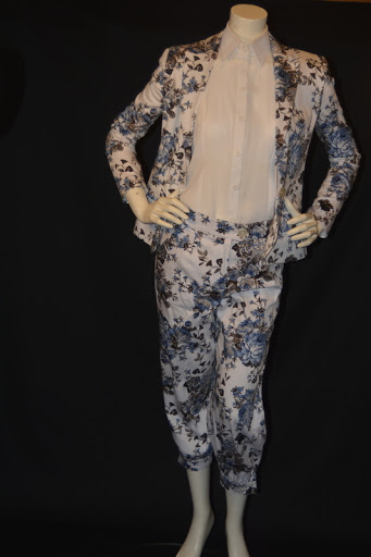 Sara's Couture - Thumbnail