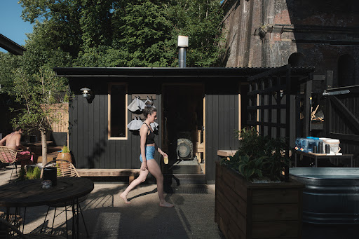 Luna Hut Sauna Café Brighton