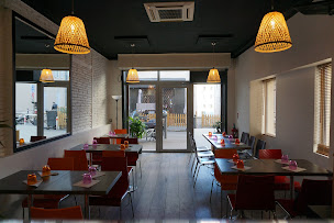 Photo n°45 de LE PETIT ANGKOR à Marseille (Restaurant cambodgien)