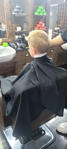 Barber Salon kalash - Thumbnail