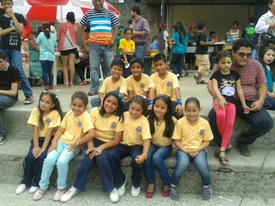 Photos of Unidad Educativa Santa Mar&iacute;a De La Trinidad