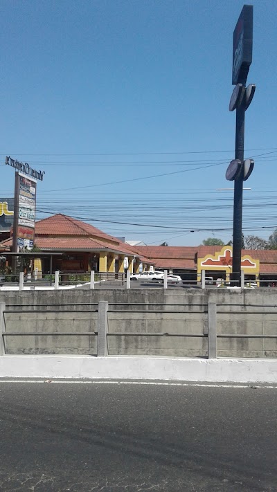 Photos of Pizza Hut Domicilio Villa Clarita