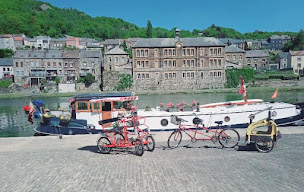 Photo n°12 de Le Snack au P'tit Bateau à Monthermé (Service de location de vélo)