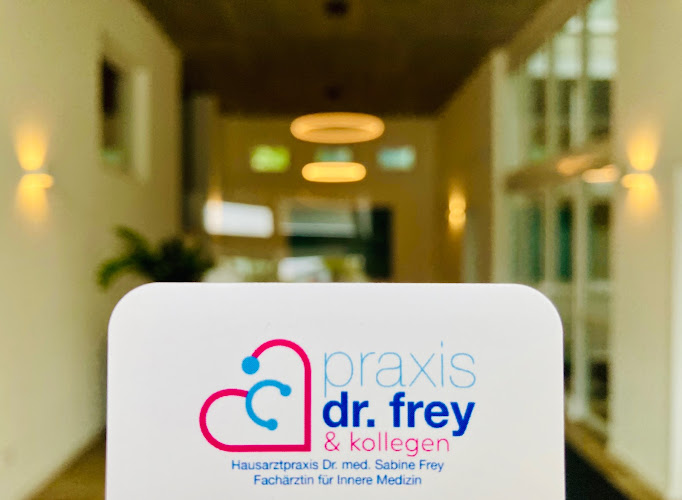 Dr. med. Sabine Frey