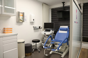 Photo n°3 de Gynecologue la defense - Dr Michel SUSSMANN à Puteaux (Gynécologue-obstétricien)