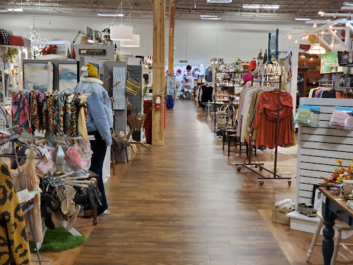 Lone Star Mercantile - Antiques, Decor, Collectibles, & More - Thumbnail