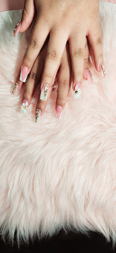Tips & Toes Fashion - Thumbnail