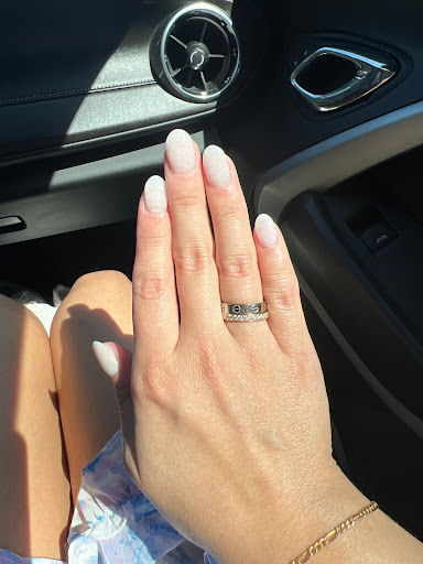 Leon's Nails - Visual
