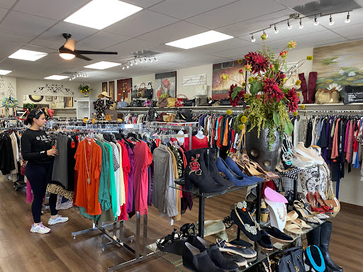 Thrift Closet - Visual