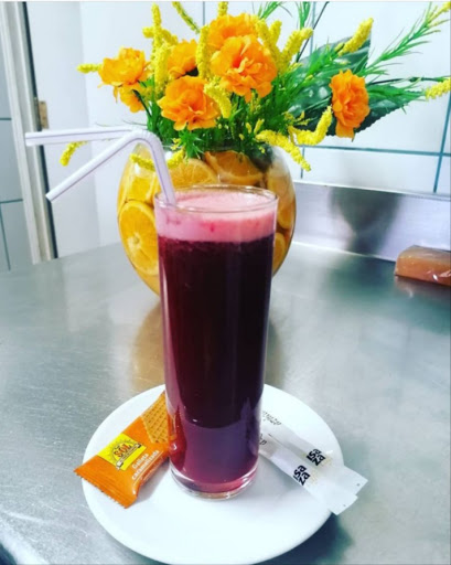 Los Almendros Bar Cafeteria
