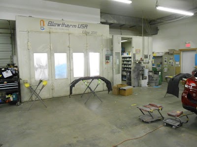 Photos of Dusty's Auto Body & Detail