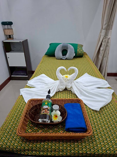 ลักกี้นวดเพื่อสุขภาพ สามพระยา