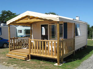 Photo n°17 de Camping Insolite le Haut Village à Saint-Michel-Chef-Chef (Terrain pour camping-cars)