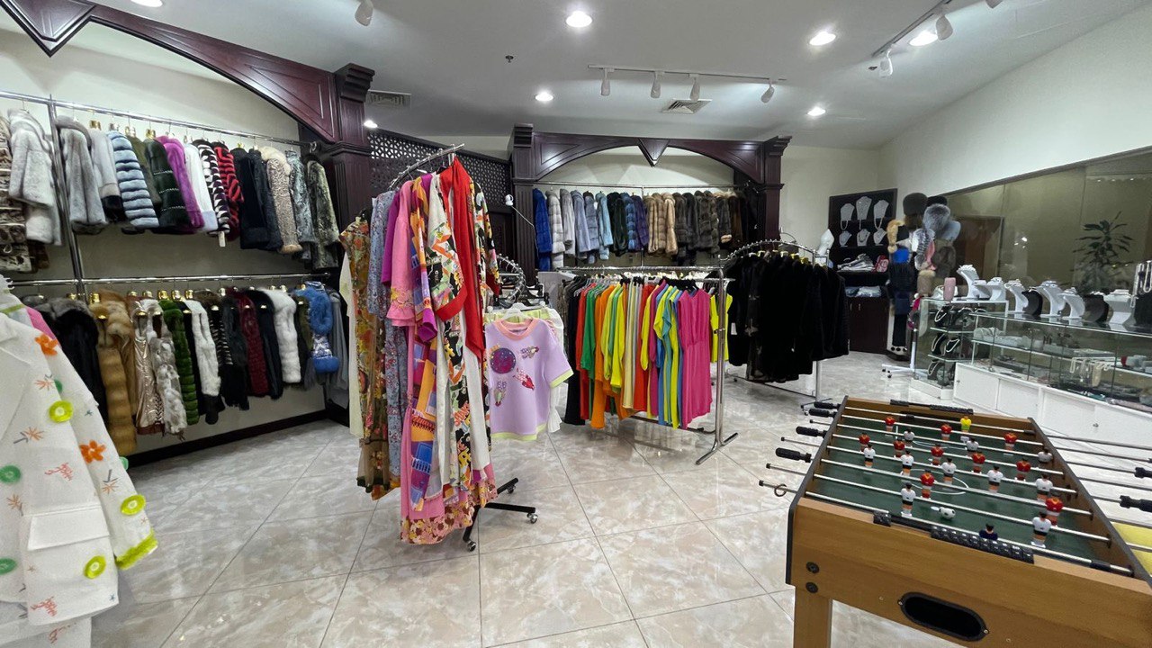 Intrend Fur & Fashion - صورة 4