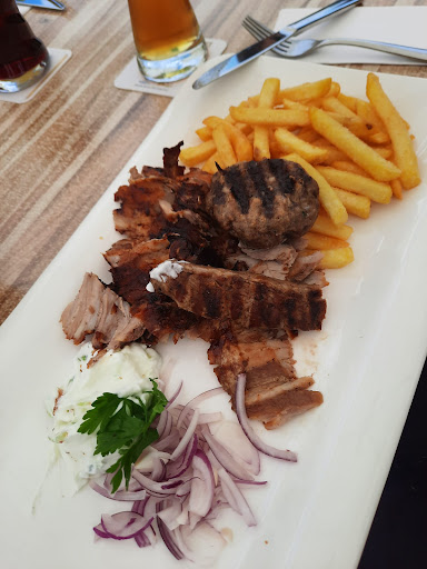 Molos - Restaurant & Café - Thumbnail